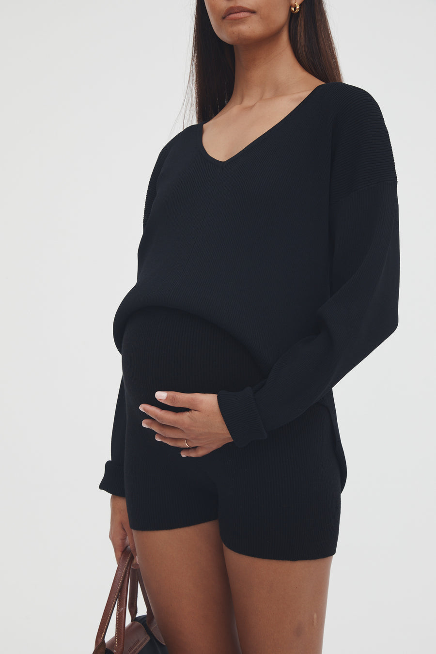 Overbump Stretchy Rib Maternity Shorts (Black) 4