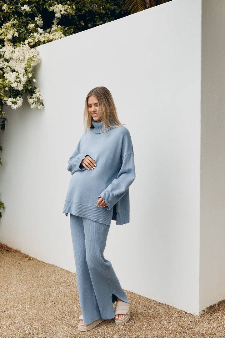 5 Pregnant Outfit Ideas For The Weekend