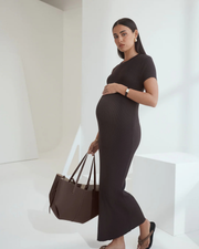 What to Wear Postpartum: Stylish Postpartum Outfits for Mums