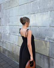 Navigating Feeding at Events: Dressed for Every Occasion