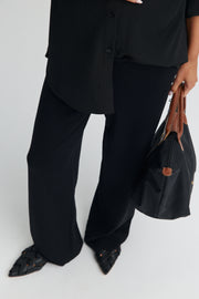 Henri Maternity Crepe Knit Pant (Black) 3