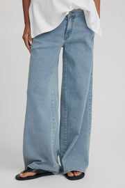 Maternity Denim Jeans (Light Blue) 2