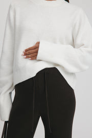 Maternity Knit Pants (Chocolate) 2