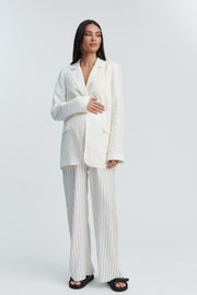 Maternity Linen Blazer (Ivory) 3