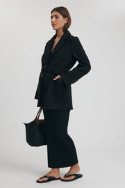Maternity Scoop Neck Dress (Black) 3