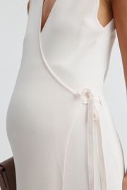 Maternity Wrap Dress (Petal) 2