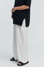 Stylish Maternity Cotton Knit Tee (Black) 4