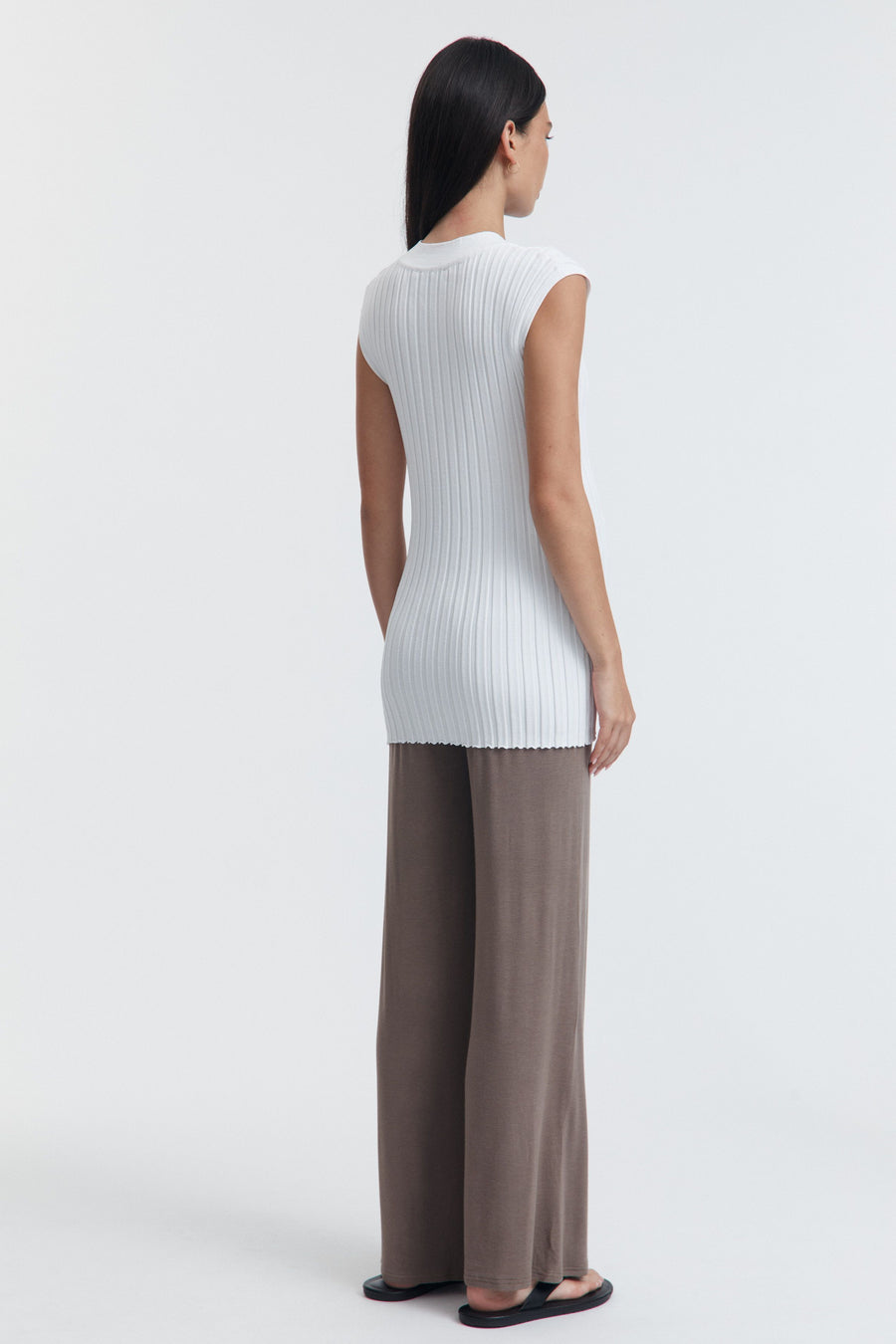 Stylish V Neck Luxe Tank (White) 9