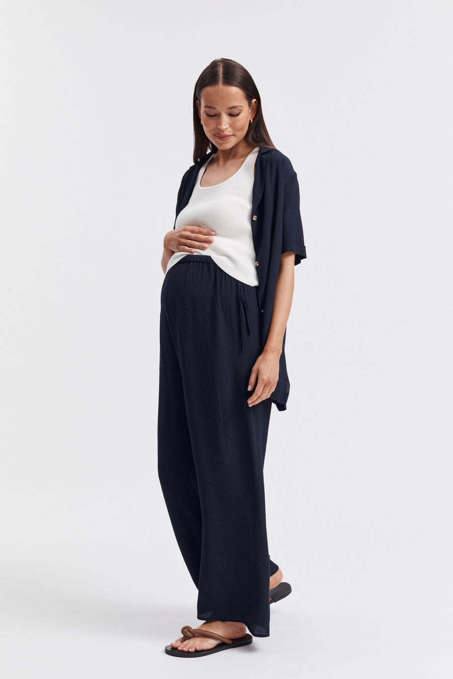 The Best Navy Maternity Vacation Pant 3