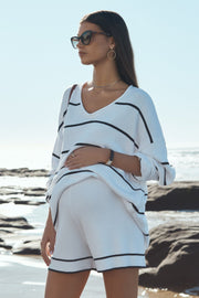 Stripe V Neck Knit Jumper (White/Navy Stripe)