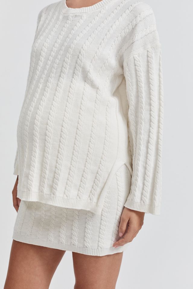 Maternity Cable Knit Skirt (White) 4