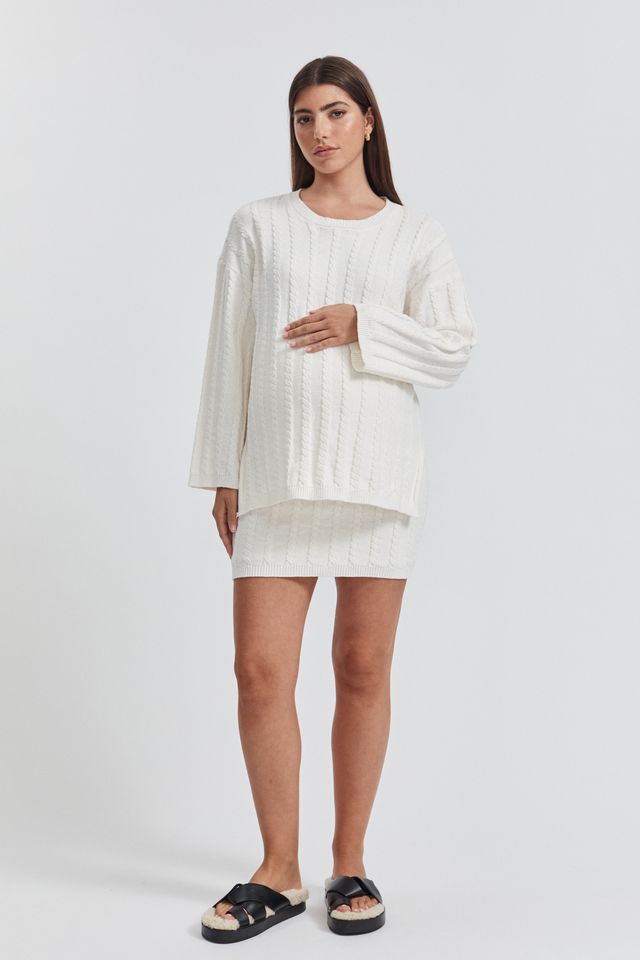 Maternity Cable Knit Skirt (White) 3