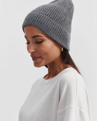 Stylish Cashmere Beanie (Charcoal) 1